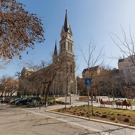 Moonlight Апартаменты *